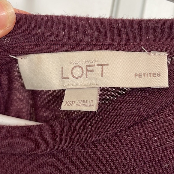Ann Taylor Loft top - Picture 3 of 4